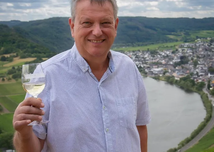 Weinhof Gassen Kröv