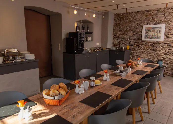 Weinhof Gassen Kröv